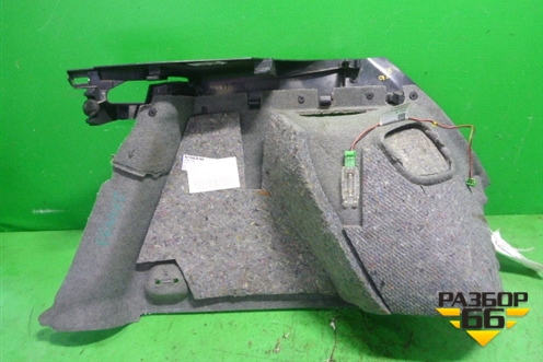 Обшивка багажника левая (39856467) для Volvo C30 с 2006г