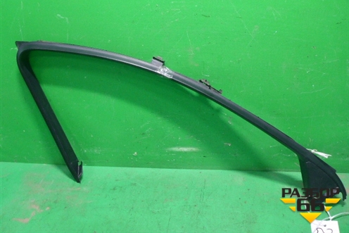 Накладка двери передней левой (на рамку) для Renault Laguna-3 с 2009г (Лагуна)