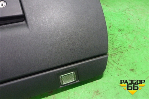 Бардачок (8626141) для Volvo C30 с 2006г