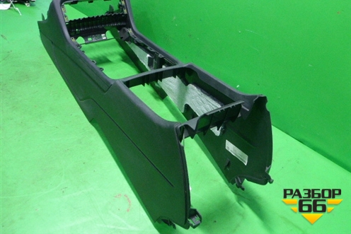 Консоль (7P1863241B) для Volkswagen Touareg с 2010-2018г (Туарег)