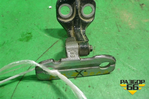 Петля двери задней правой верхняя (LR027583) для Land Rover Range Rover Evoque с 2011-2018г (Евог)