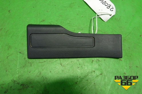 Накладка порога внутренняя заднего левого (5ти дверный кузов) (BJ3213245AE) для Land Rover Range Rover Evoque с 2011-2018г (Евог)