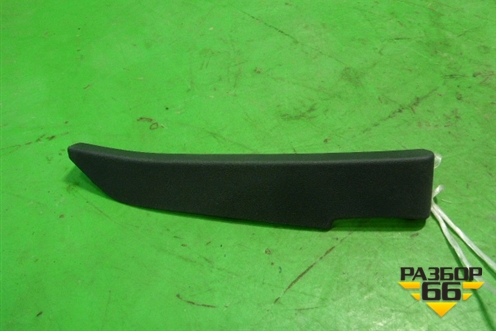 Накладка на торпедо (центральная левая) (BJ32044B79ABW) для Land Rover Range Rover Evoque с 2011-2018г (Евог)