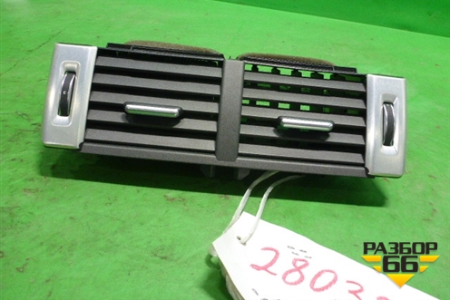 Дефлектор воздушный центральный (BJ32014L21AB) для Land Rover Range Rover Evoque с 2011-2018г (Евог)