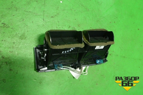 Дефлектор воздушный центральный (BJ32014L21AB) для Land Rover Range Rover Evoque с 2011-2018г (Евог)