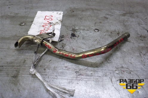 Направляющая маслянного щупа (2.2л 224DT) для Land Rover Range Rover Evoque с 2011-2018г (Евог)