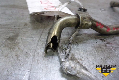 Направляющая маслянного щупа (2.2л 224DT) для Land Rover Range Rover Evoque с 2011-2018г (Евог)