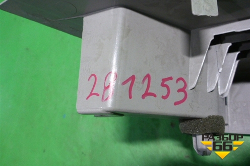 Обшивка стойки задняя нижняя левая (8663548) для Volvo S40 с 2004-2012г (C40)