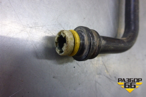 Трубка кондиционера для Volvo S40 с 2004-2012г (C40)