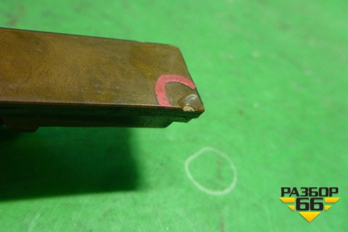 Накладка на торпедо (центральная) (3C0858336H) для Volkswagen Passat (B6) с 2005-2010г (Пассат Б6)