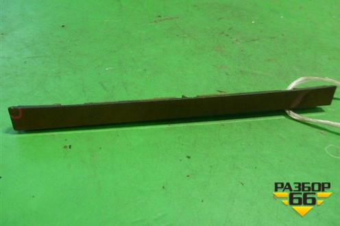 Накладка на торпедо (центральная) (3C0858336H) для Volkswagen Passat (B6) с 2005-2010г (Пассат Б6)