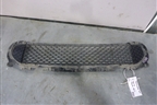 Решетка в передний бампер центральная (после 2010г) (BH5217K946) для Land Rover Freelander 2 с 2007г (Фрилендер)