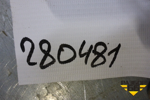 Решетка в передний бампер центральная (после 2010г) (BH5217K946) для Land Rover Freelander 2 с 2007г (Фрилендер)