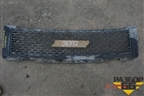 Решетка в передний бампер центральная (до 2010г) для Land Rover Freelander 2 с 2007г (Фрилендер)