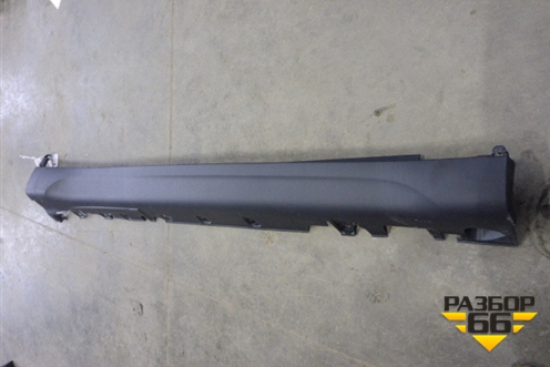 Накладка на порог наружная правая (новая) (51777319854) для BMW X5 F15 с 2013г (Х5 Ф15)
