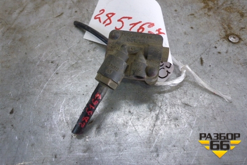 Регулятор давления тормозной системы (на педальный узел) для MAN TGS с 2007г (ТГС)