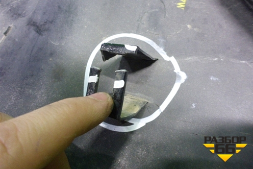 Накладка двери багажника нижняя правая (7680542010) для Toyota Rav-4 с 2006-2013г (Рав 4)