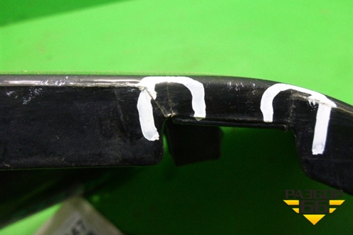 Накладка двери багажника нижняя правая (7680542010) для Toyota Rav-4 с 2006-2013г (Рав 4)