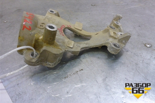 Кронштейн компрессора кондиционера для Honda CR-V(RE) с 2006-2012г (ЦРВ СРВ)