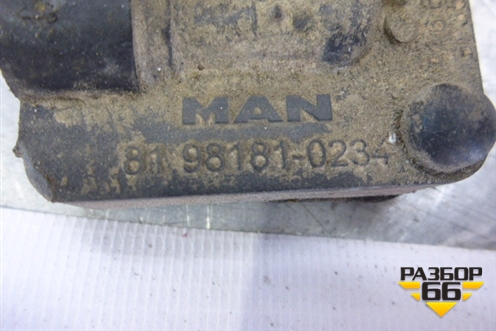 Регулятор давления тормозной системы (на педальный узел) (81981810234) для MAN TGS с 2007г (ТГС)