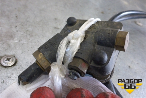 Регулятор давления тормозной системы (на педальный узел) (81981810234) для MAN TGS с 2007г (ТГС)