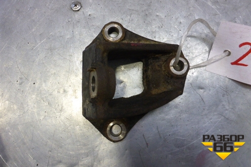 Кронштейн КПП для Toyota Camry V50 с 2011-2018г (Камри)