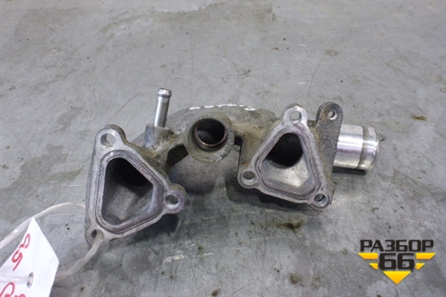 Фланец двигателя системы охлаждения (3.5л V6 2GR-FE) для Toyota Camry V50 с 2011-2018г (Камри)