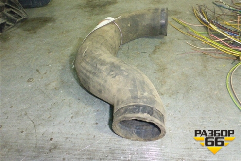 Патрубок системы охлаждения  (81963010677) для MAN TGA 4-Series  с 2000-2008г (ТГА)