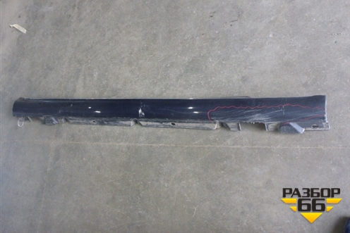 Накладка на порог наружная правая (A2056903240) для Mercedes Benz C-Klass W205 с 2014г (Ц)