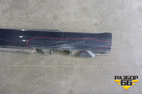 Накладка на порог наружная правая (A2056903240) для Mercedes Benz C-Klass W205 с 2014г (Ц)