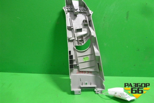 Обшивка стойки центральная верхняя правая (6241005030) для Toyota Avensis с 2008-2018г (Авенсис)