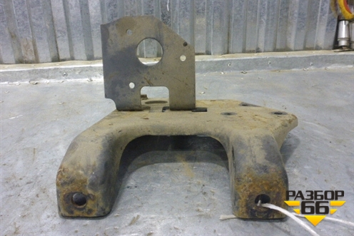 Кронштейн осушителя  (A9424295468) для Mercedes Benz TRUCK Axor 2 с 2004г (Аксор)