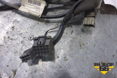 Проводка двери левой для Mercedes Benz TRUCK Axor 2 с 2004г (Аксор)