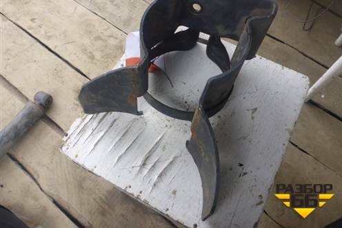 Кронштейн воздушного ресивера для Mercedes Benz TRUCK Axor 2 с 2004г (Аксор)