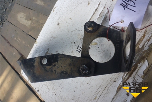 Кронштейн глушителя (9413210040) для Mercedes Benz TRUCK Axor 2 с 2004г (Аксор)