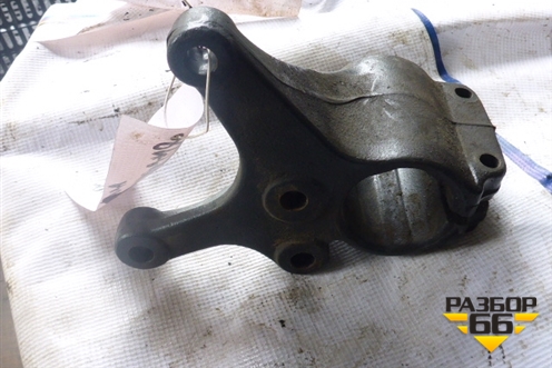 Кронштейн глушителя (основного к раме) (9424920741) для Mercedes Benz TRUCK Axor 2 с 2004г (Аксор)