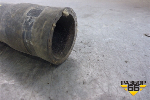 Патрубок системы охлаждения  (на расширительный бачок) для Volvo TRUCK FH с 2002-2008г (ФШ)