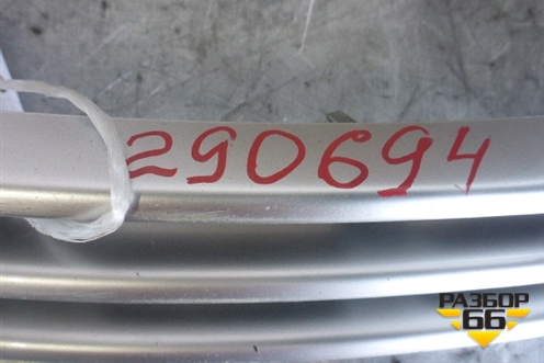 Решетка в передний бампер правая (накладка) для Land Rover Range Rover 4 с 2013-2022г (Вог)