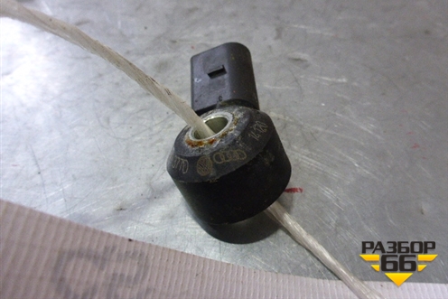 Датчик детонации (030905377D) для Skoda Rapid с 2013г (Рапид)