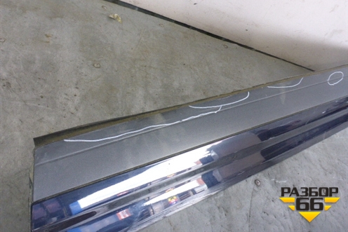 Накладка двери передней правой (7P5837788S) для Porsche Cayenne с 2010-2017г (Каен)