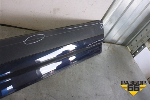 Накладка двери передней правой (7P5837788S) для Porsche Cayenne с 2010-2017г (Каен)