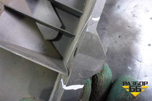 Накладка внутренняя (на корпус предохранителей) (81639030253) для MAN TGA 4-Series  с 2000-2008г (ТГА)