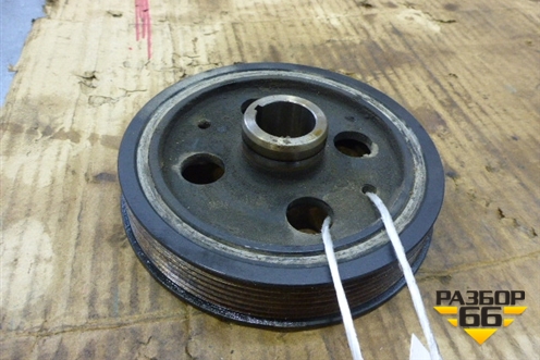 Шкив коленвала (1ZR) для Toyota Auris с 2006-2012г (Аурис)