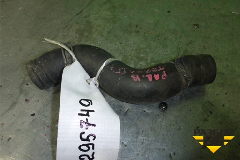 Патрубок системы охлаждения (2.3л VQ23 на радиатор верхний) для Nissan Teana (J31) с 2003-2008г (Теана)