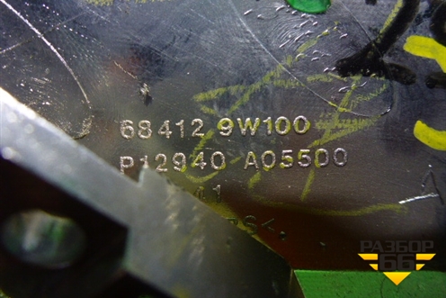 Накладка на торпедо (центральная левая) (684129W100) для Nissan Teana (J31) с 2003-2008г (Теана)