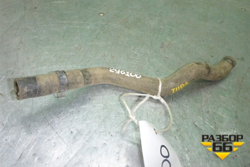 Патрубок системы охлаждения для Nissan Tiida (C11X) с 2004-2013г (Тиида)