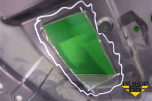 Панель внутренняя двери передней левой для Volkswagen Touareg c 2002-2010г (Туарег)