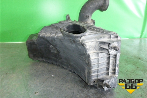 Корпус воздушного фильтра (правый) (7L5129607D) для Porsche Cayenne с 2003-2010г (Каен)