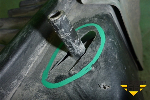 Корпус воздушного фильтра (правый) (7L5129607D) для Porsche Cayenne с 2003-2010г (Каен)