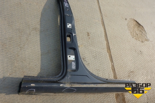 Порог со стойкой правый для Volkswagen Touareg c 2002-2010г (Туарег)